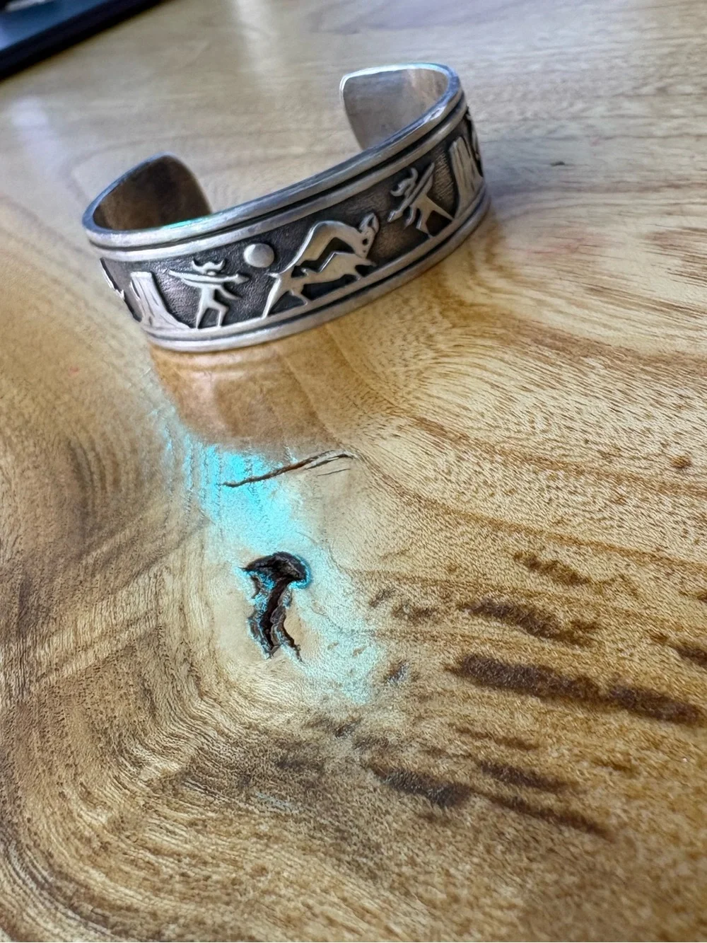 Native American Buffalo heartline cuff